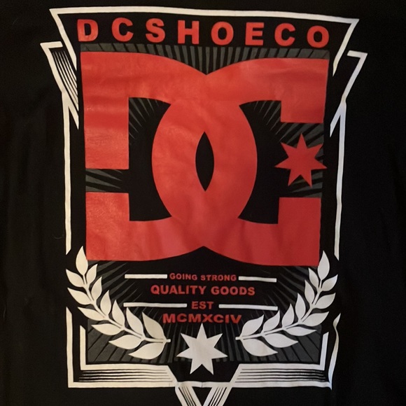 Lot of 3 mens shirts Nike, Jordan, DC - Picture 3 of 4